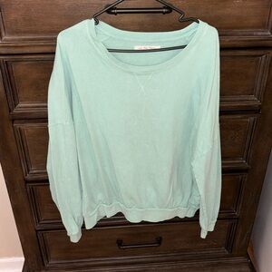 We the free shirt! Excellent condition